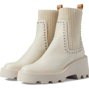 Dolce Vita | Hoven Stud H2O Chelsea Boot | (8M) NWB
